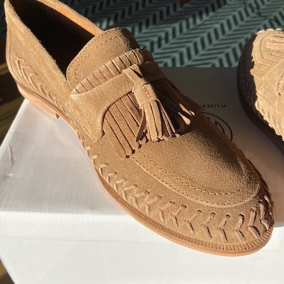 Mens leather suede loafers. Mens size 43 (fits like USA size 10). Brand New - Picture 6 of 7